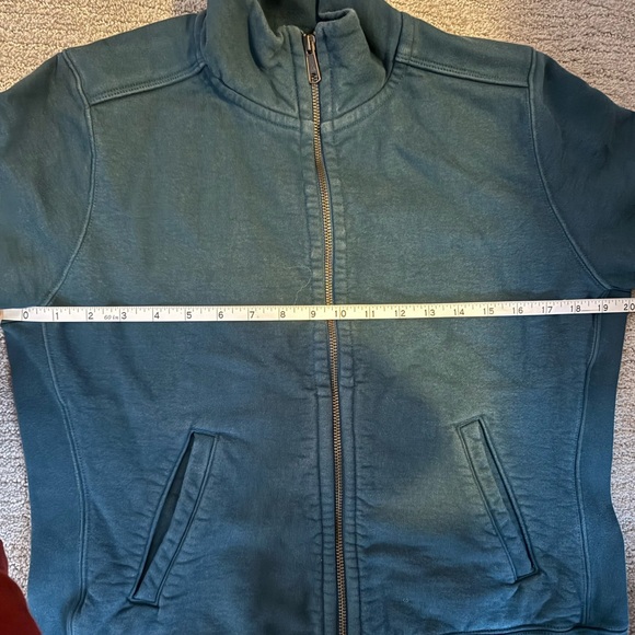 EUC Full zip heavy sweatshirt - Picture 5 of 5